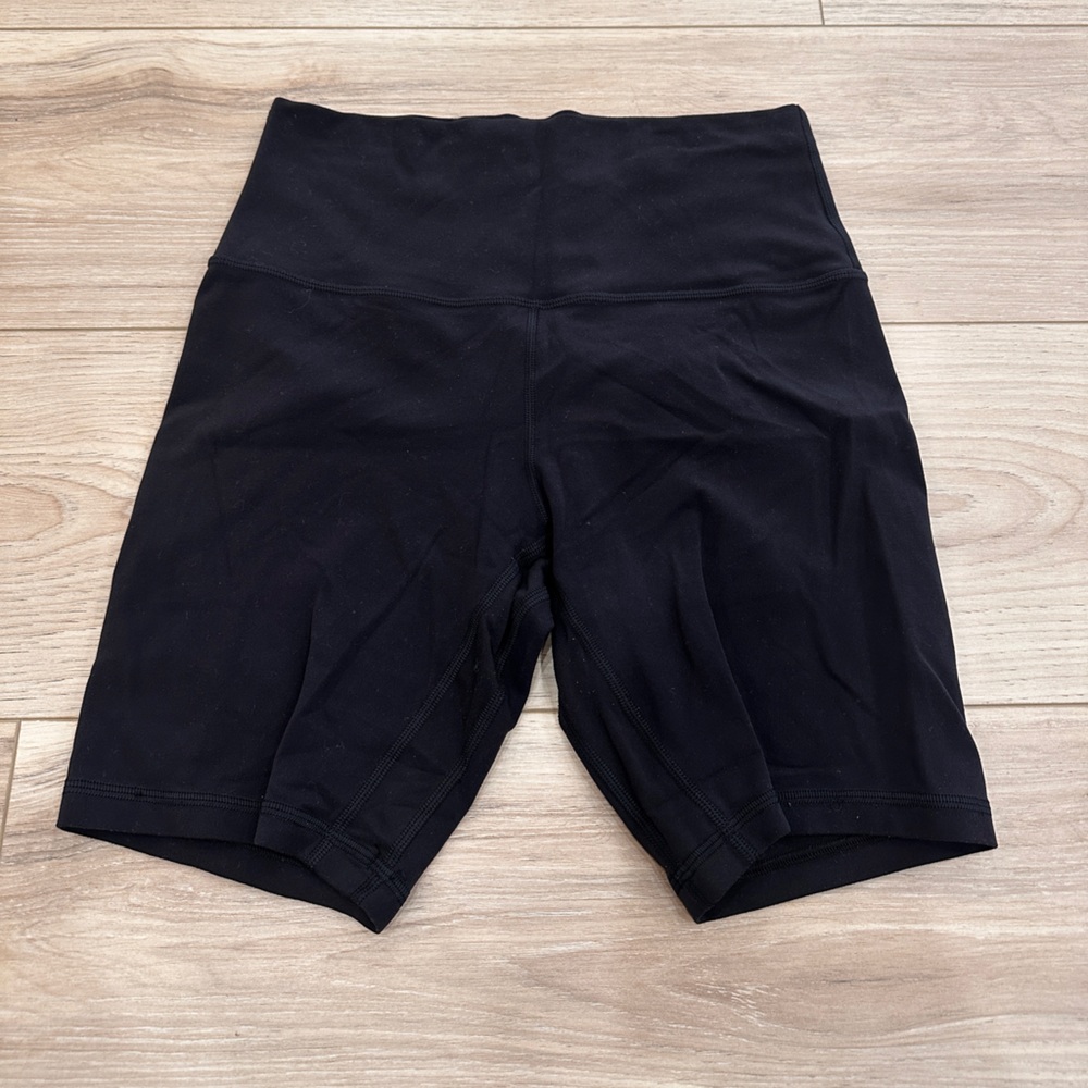 Lululemon Athletica Black Bike Shorts - Align 6 - Picture 8 of 10